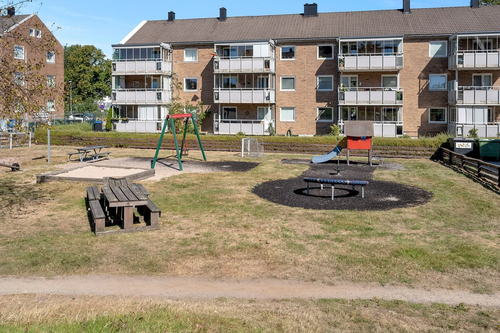 Photo 36