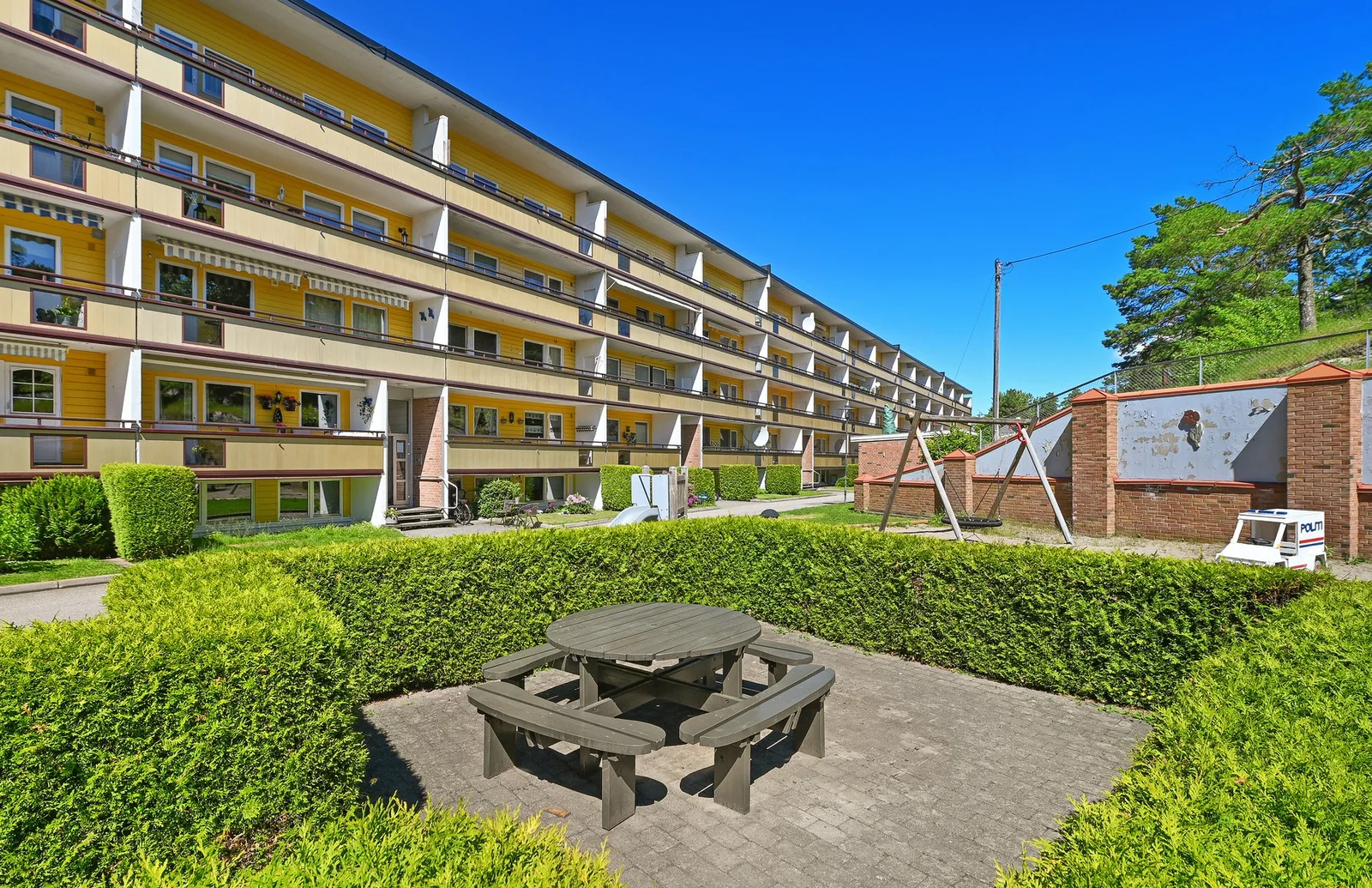 Photo 18