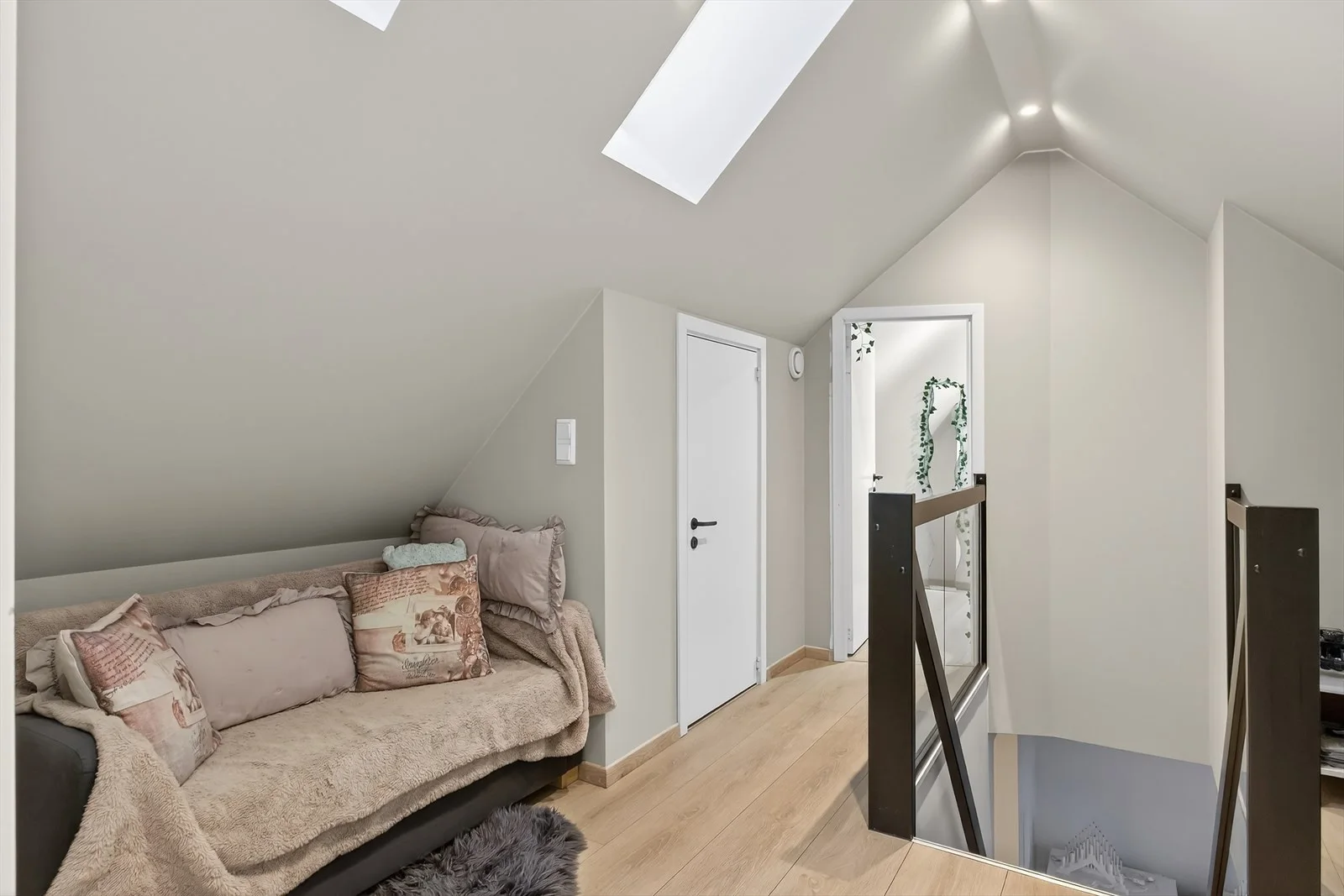 Photo 36