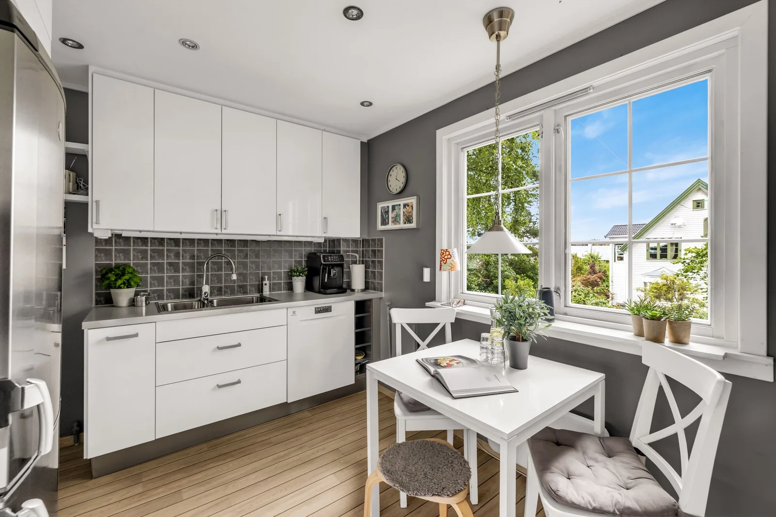 Photo 18