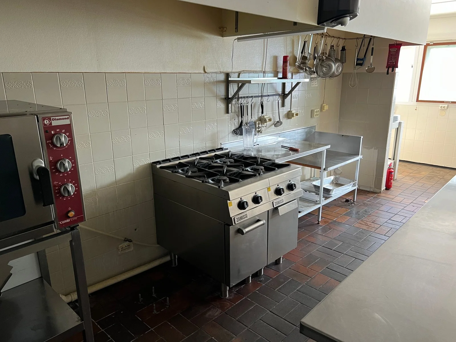 Photo 16