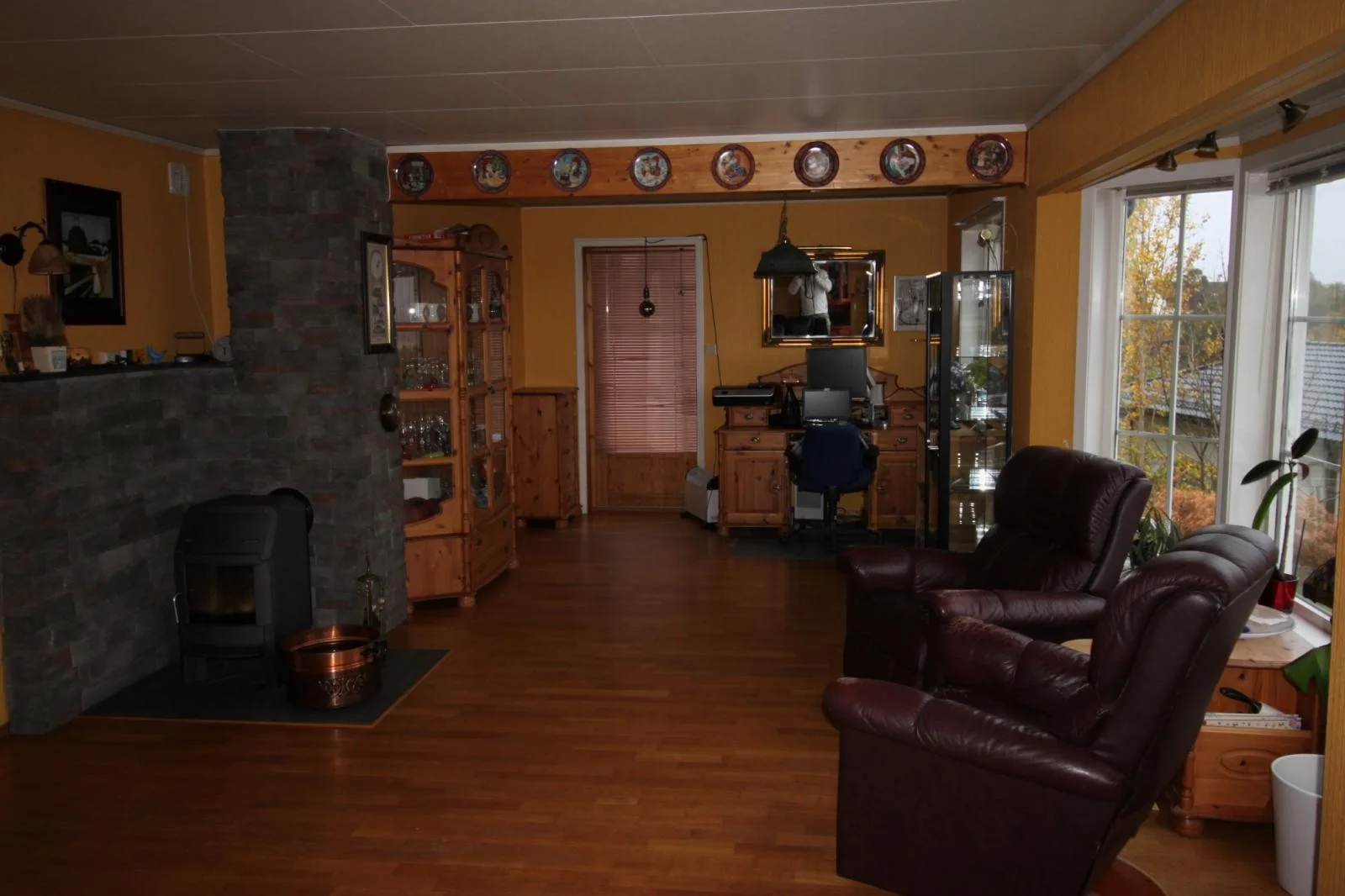 Photo 8