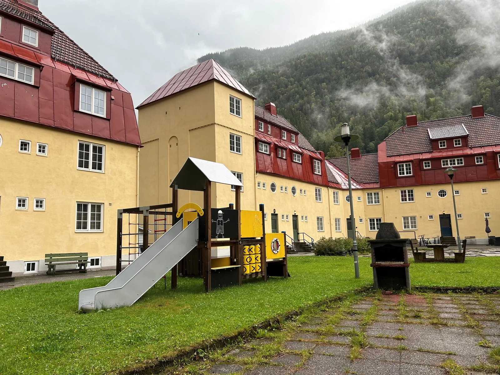 Photo 12