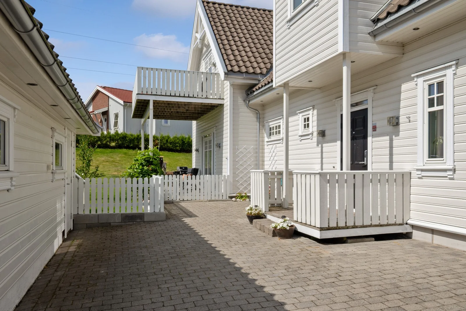 Photo 48