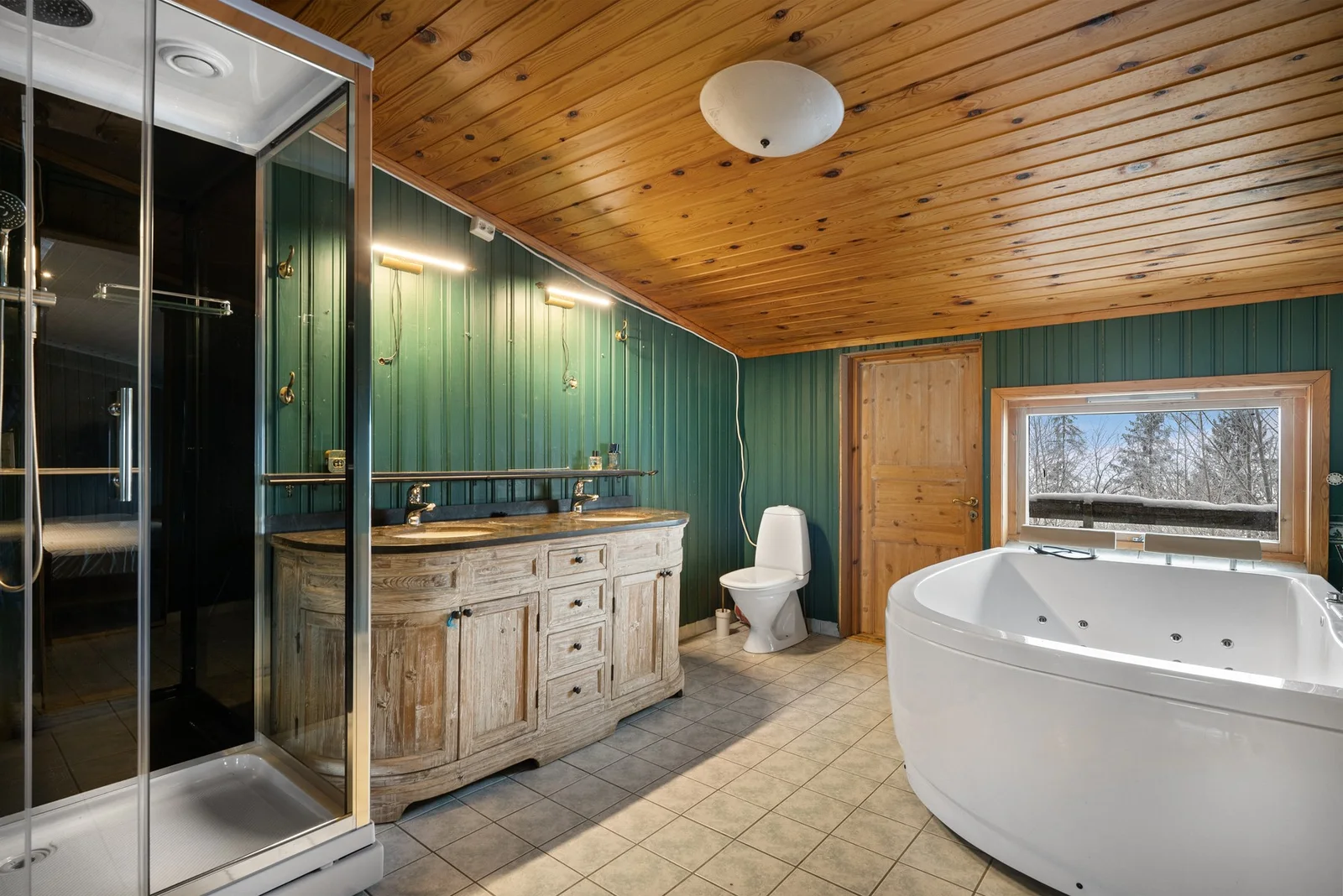 Photo 17