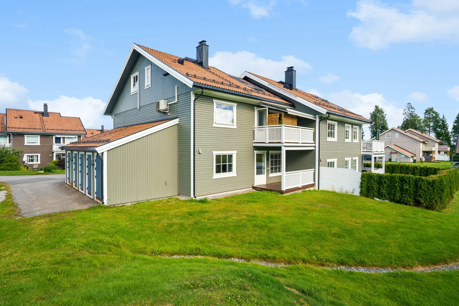 Photo 32