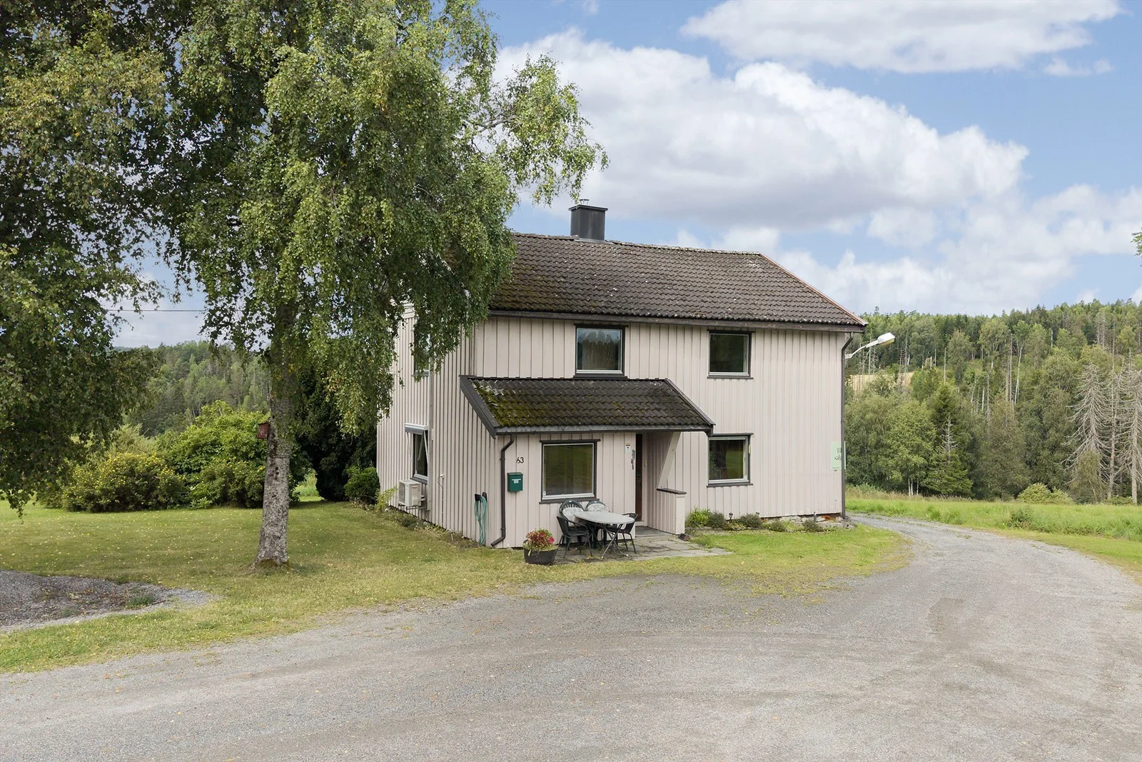 Photo 48