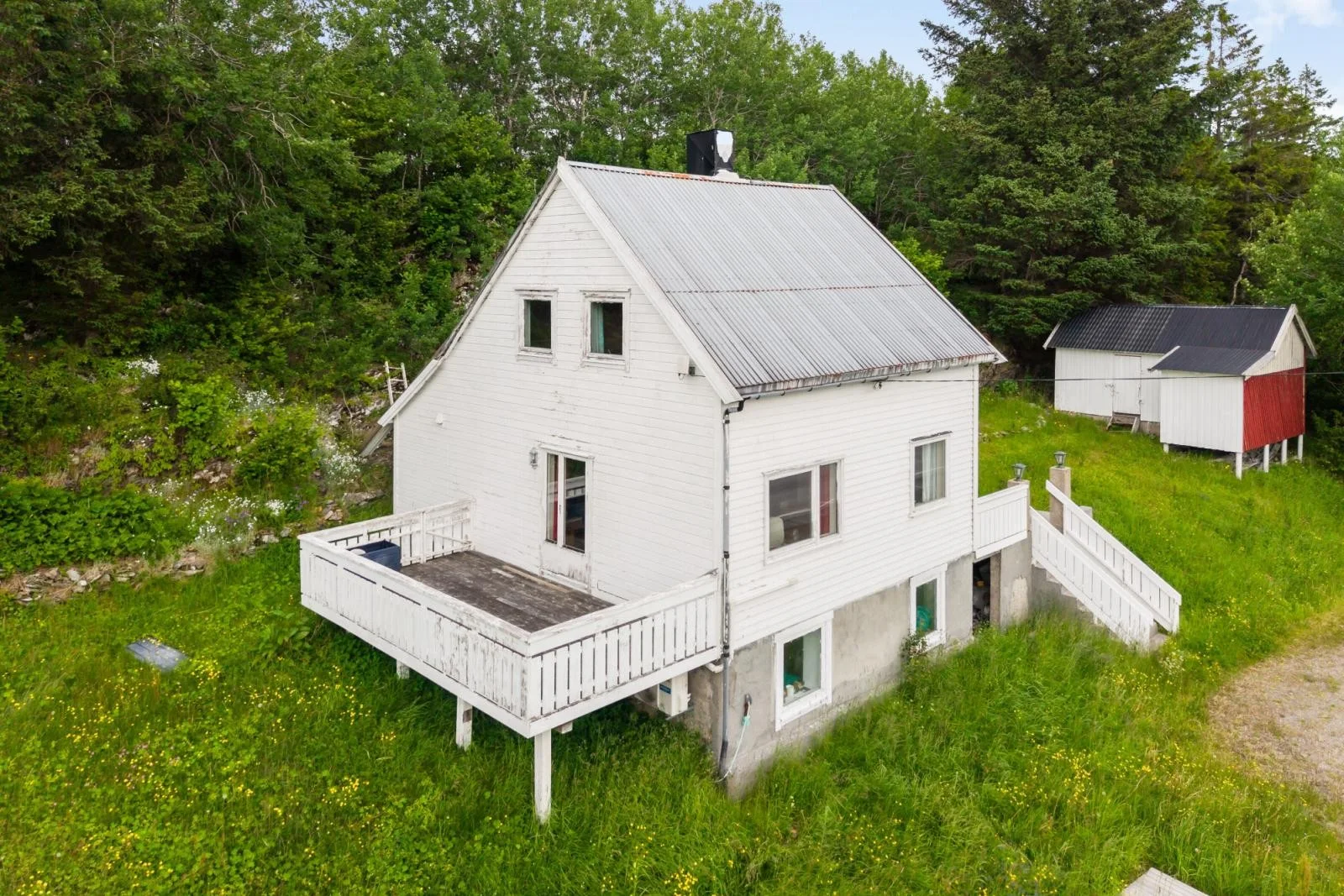 Listing photo
