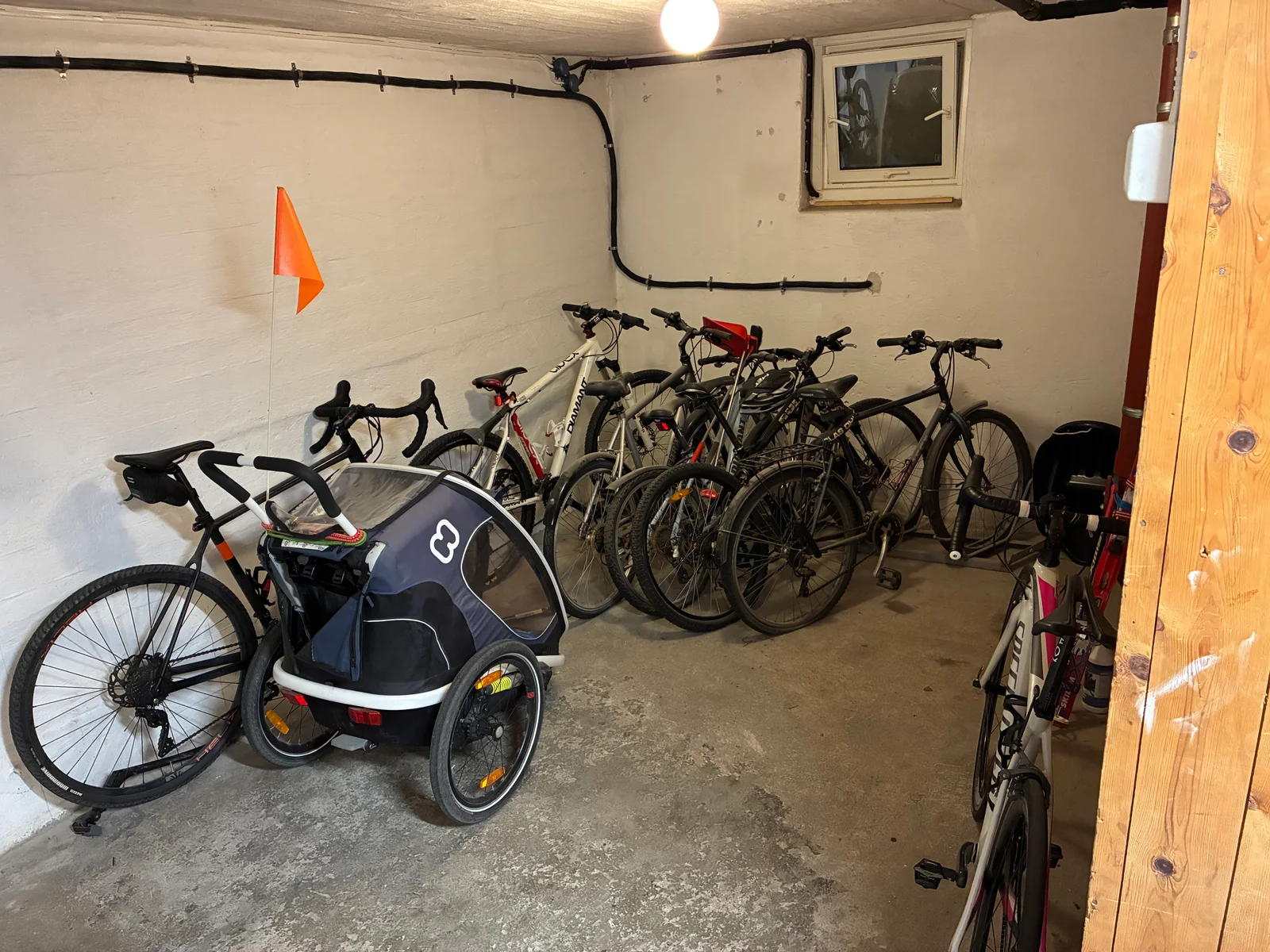Photo 19