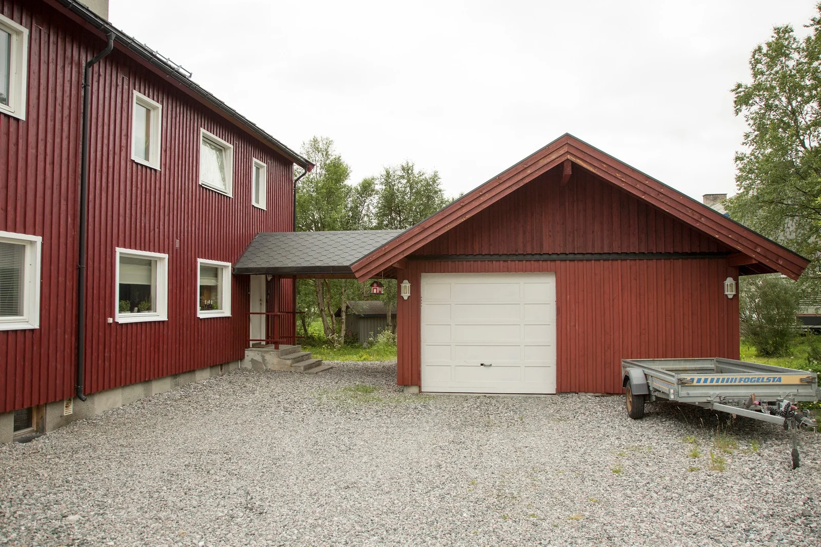 Listing photo