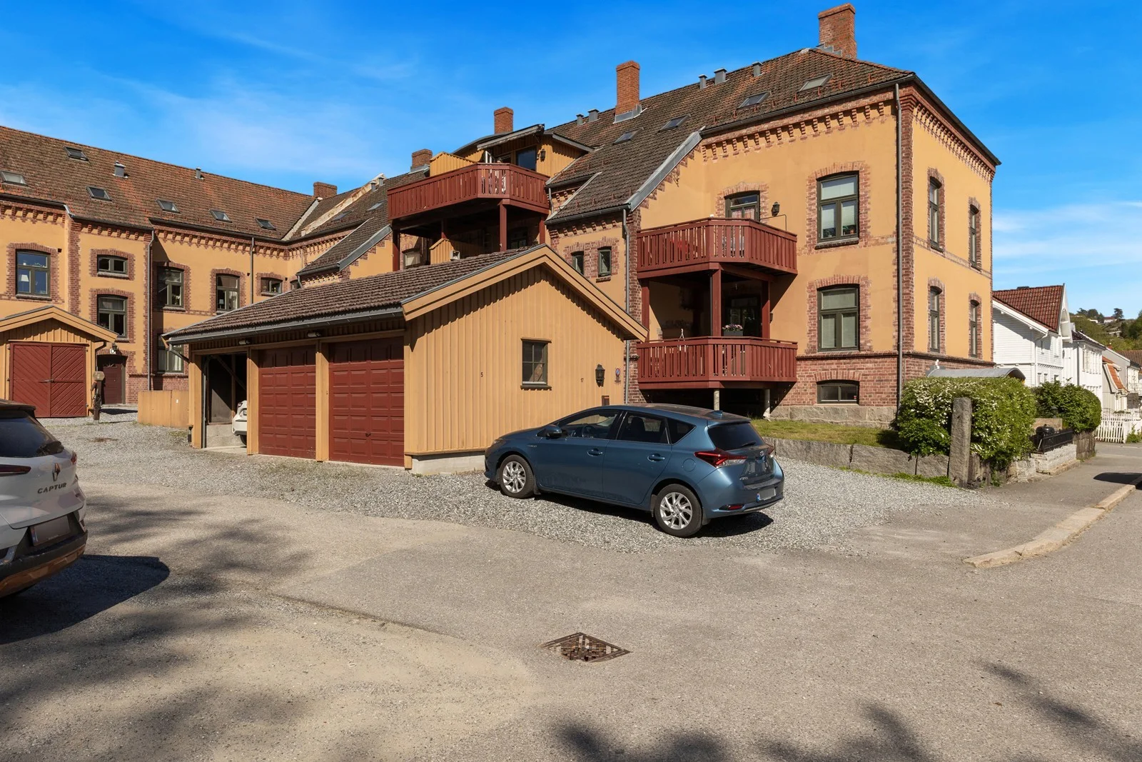 Photo 6