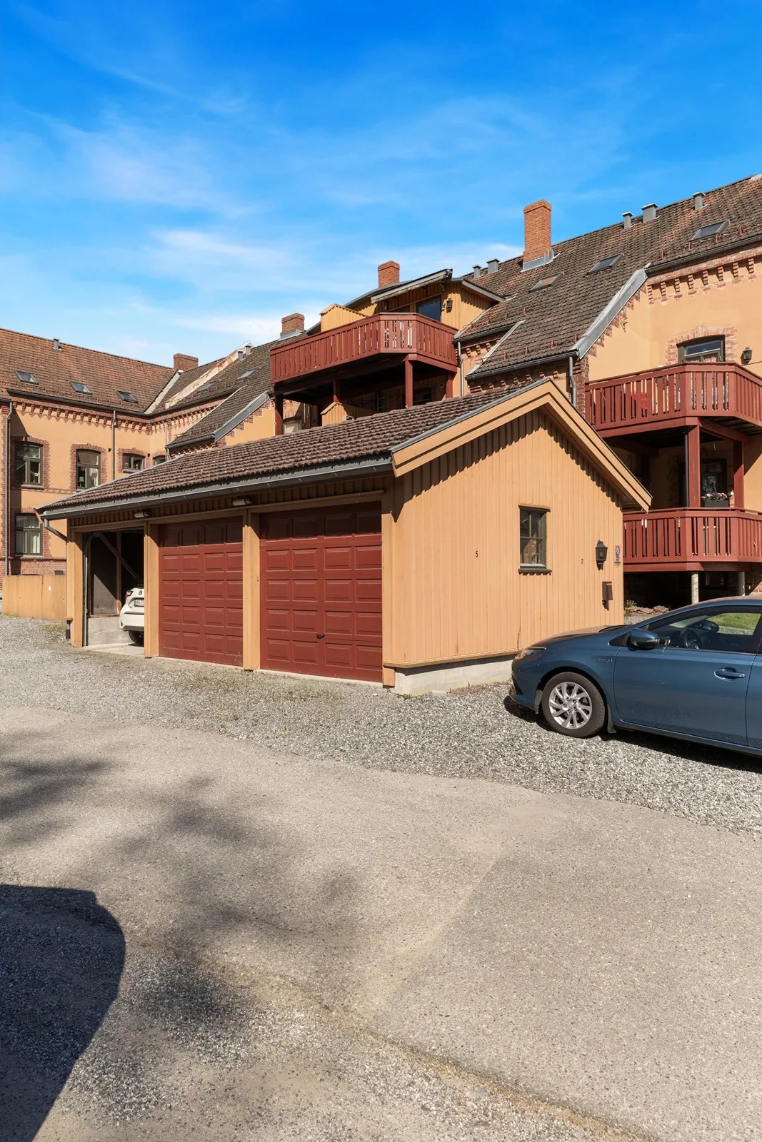 Photo 9