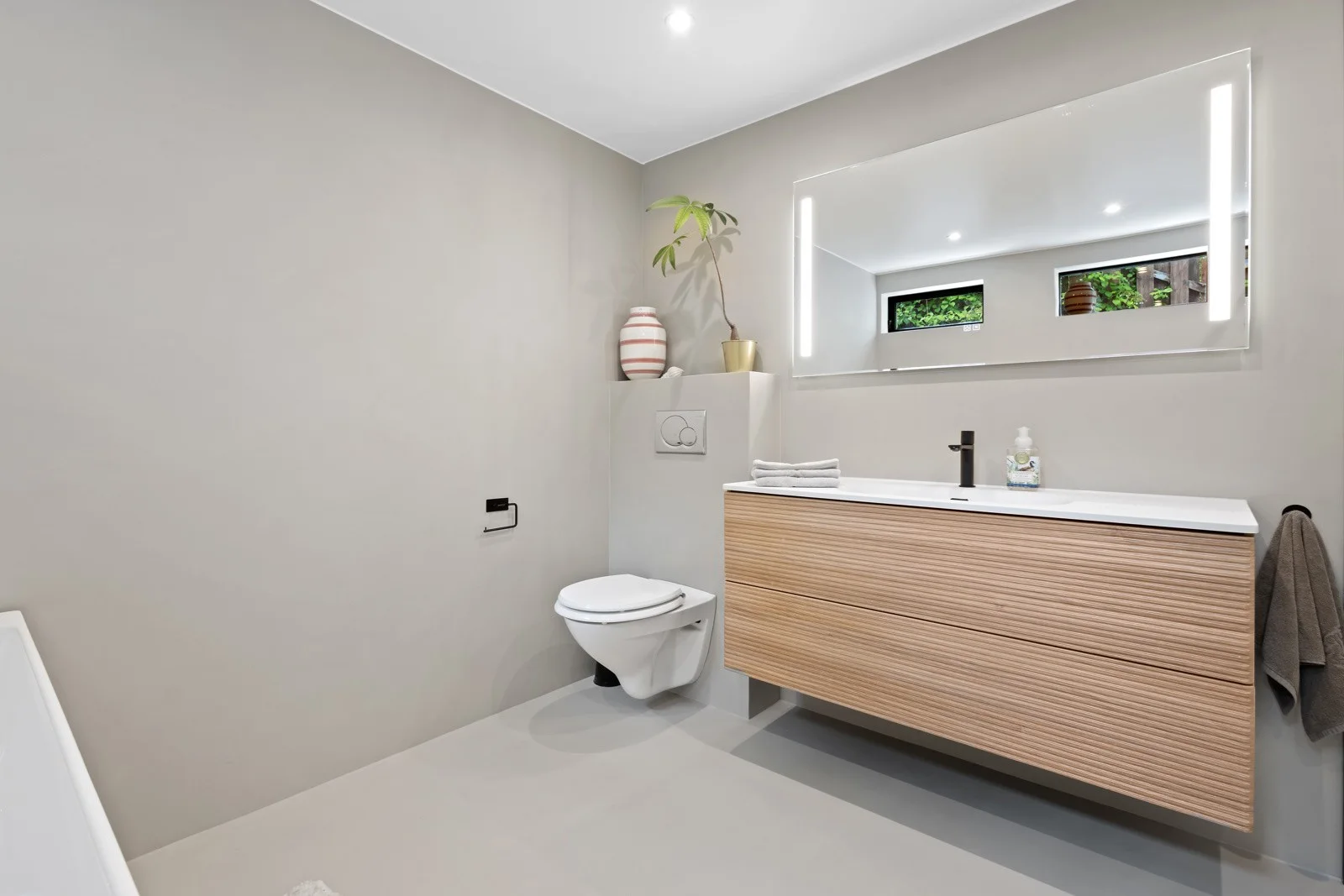 Photo 38