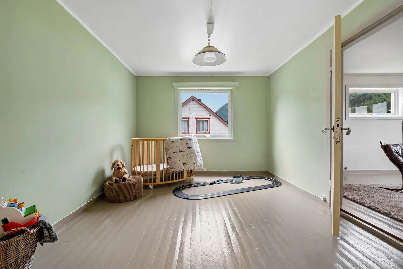 Photo 18