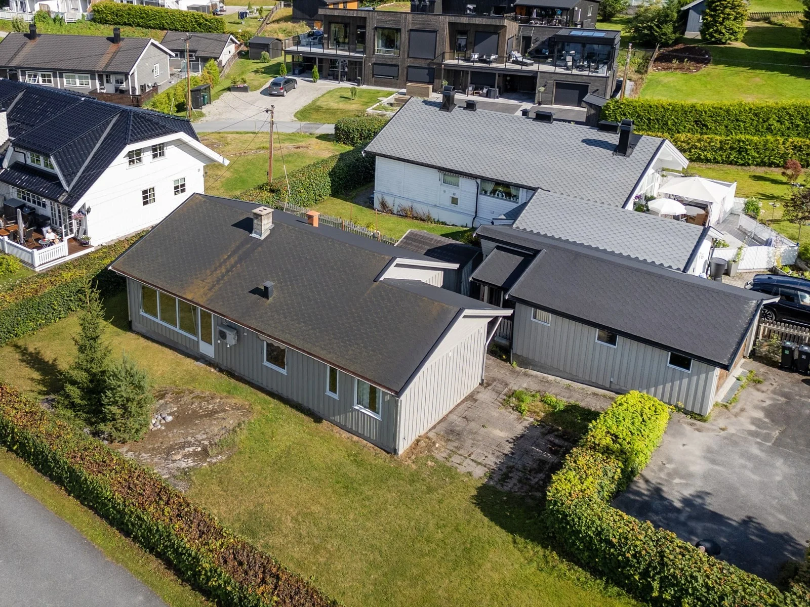 Listing photo