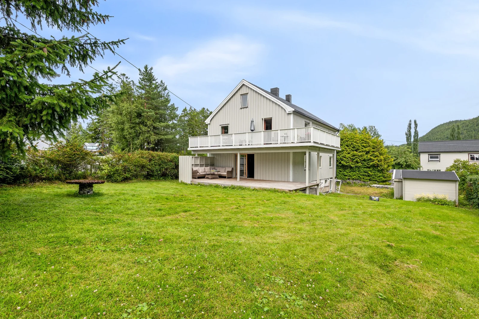 Listing photo