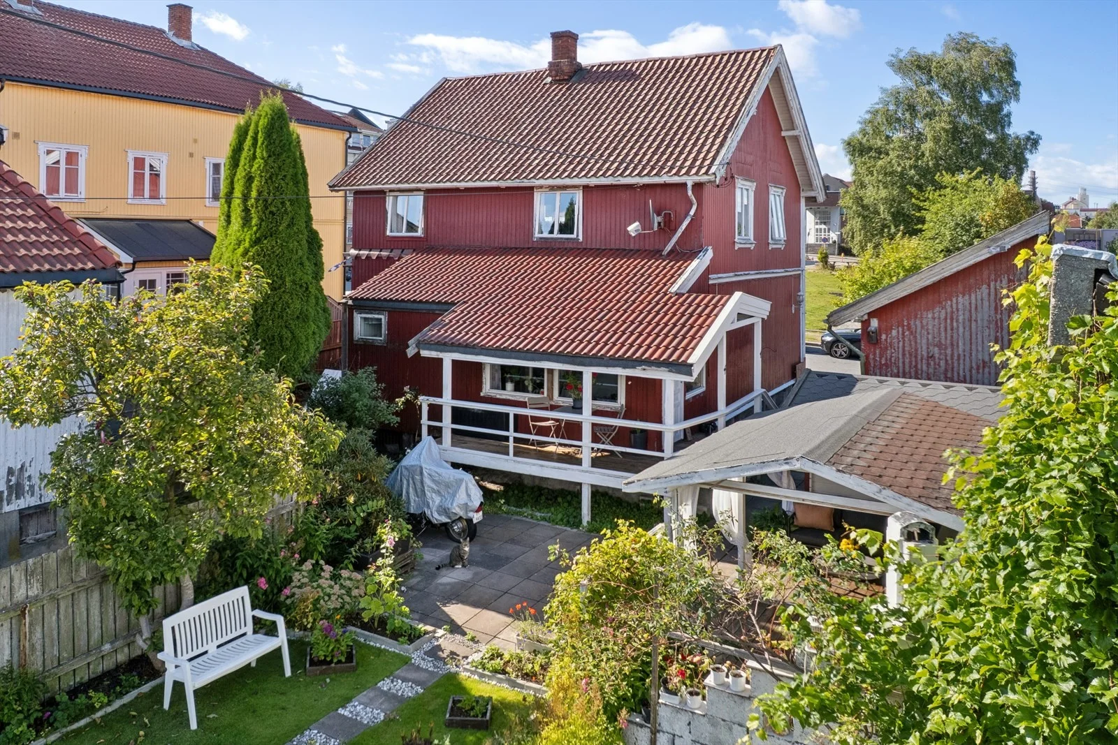 Listing photo