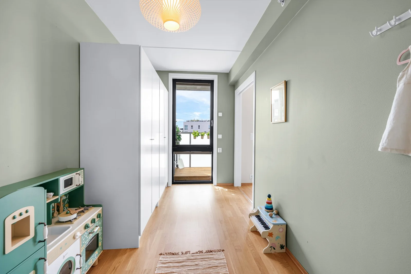 Photo 18