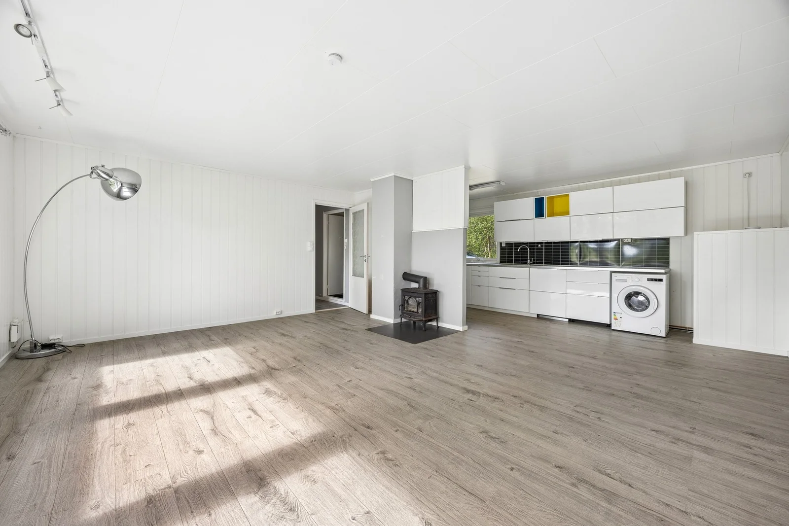 Photo 12