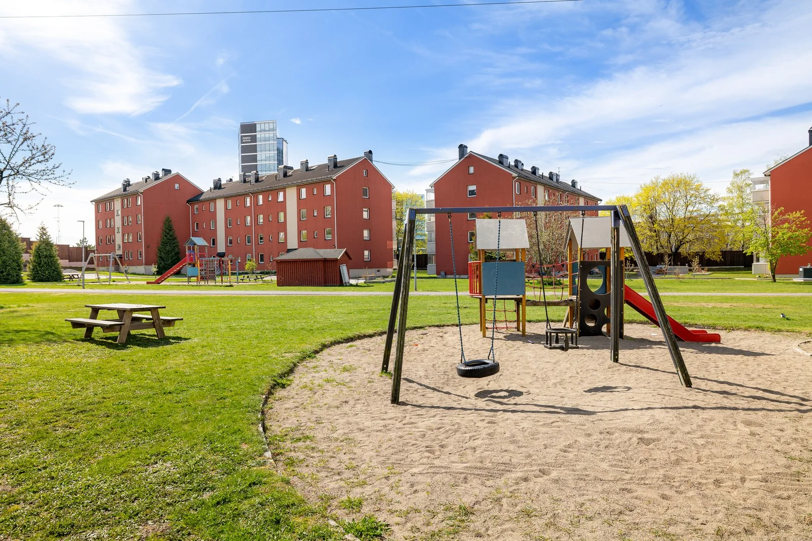 Photo 25