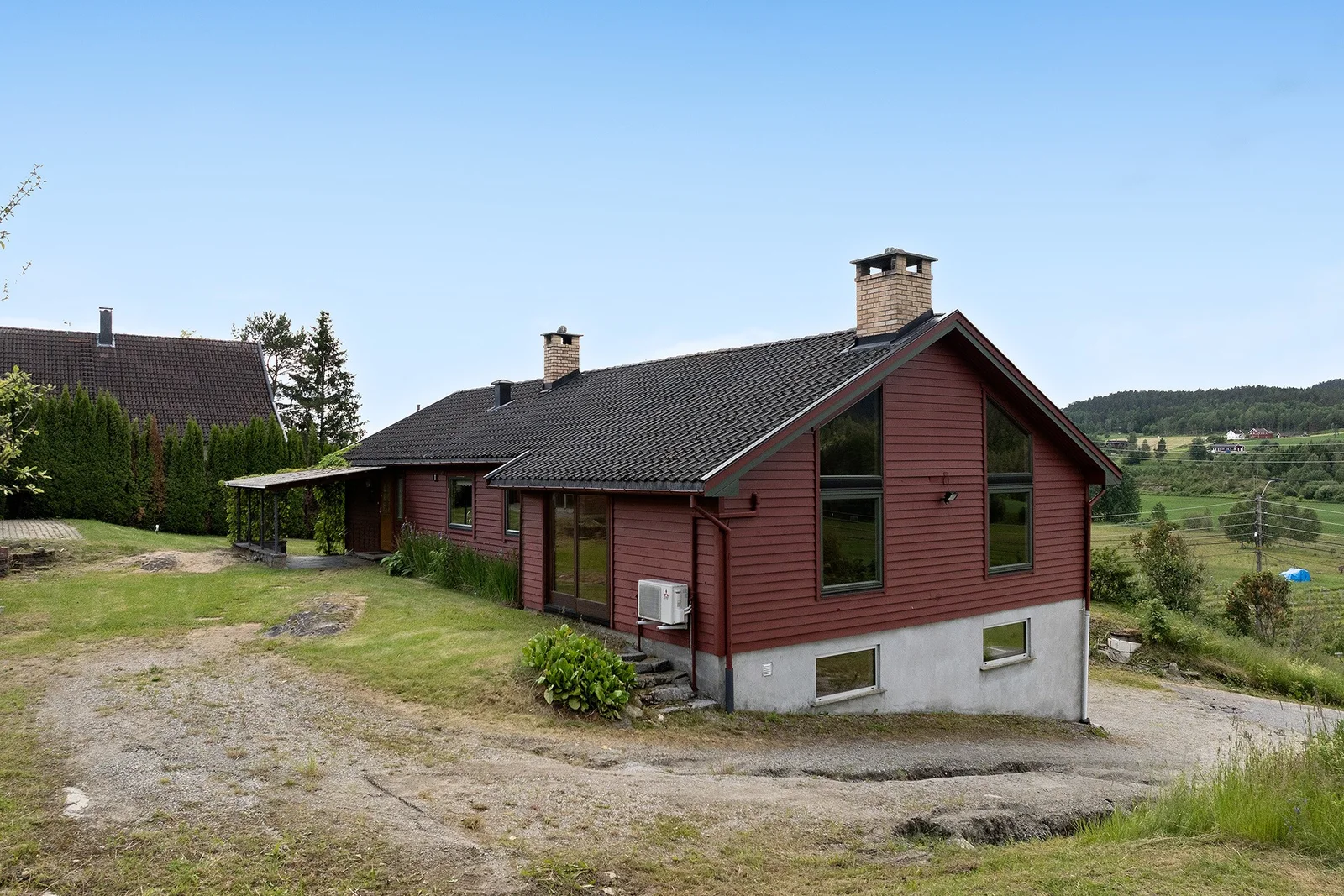 Listing photo