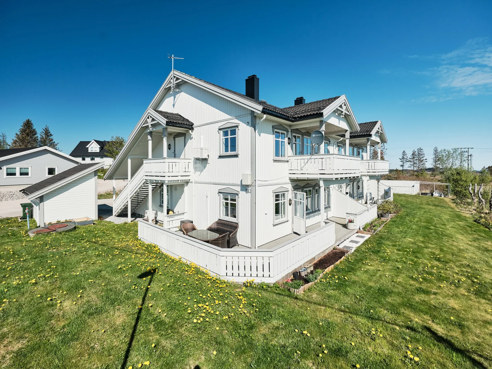 Listing photo