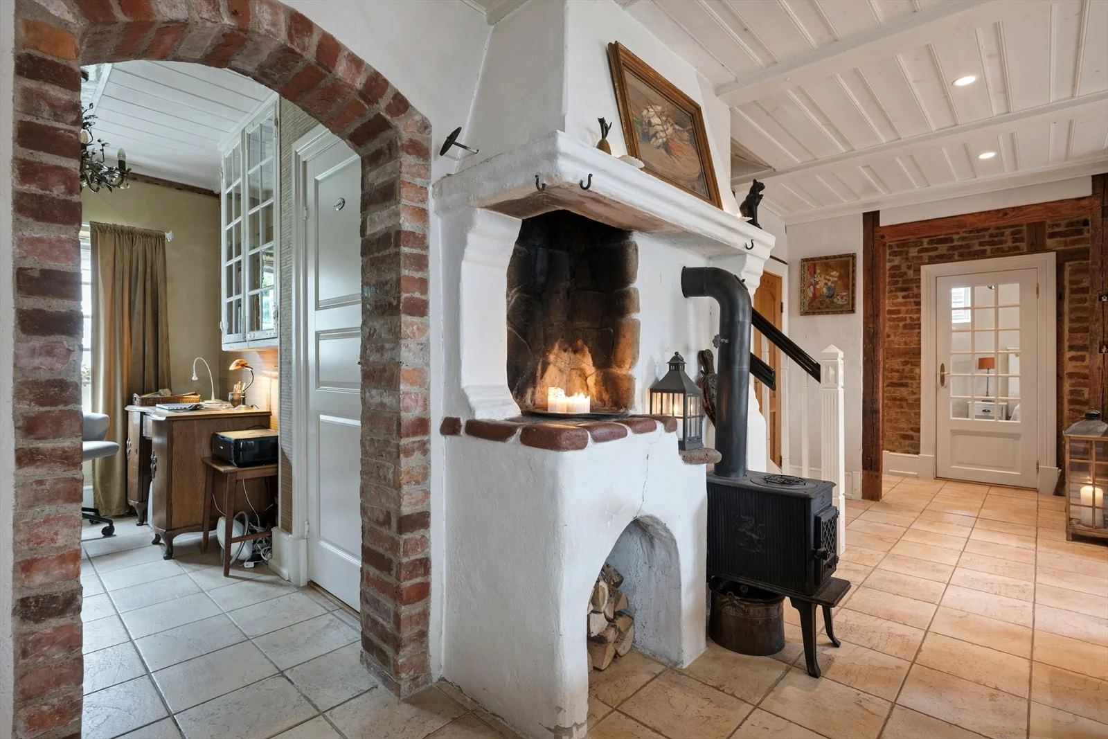 Photo 10