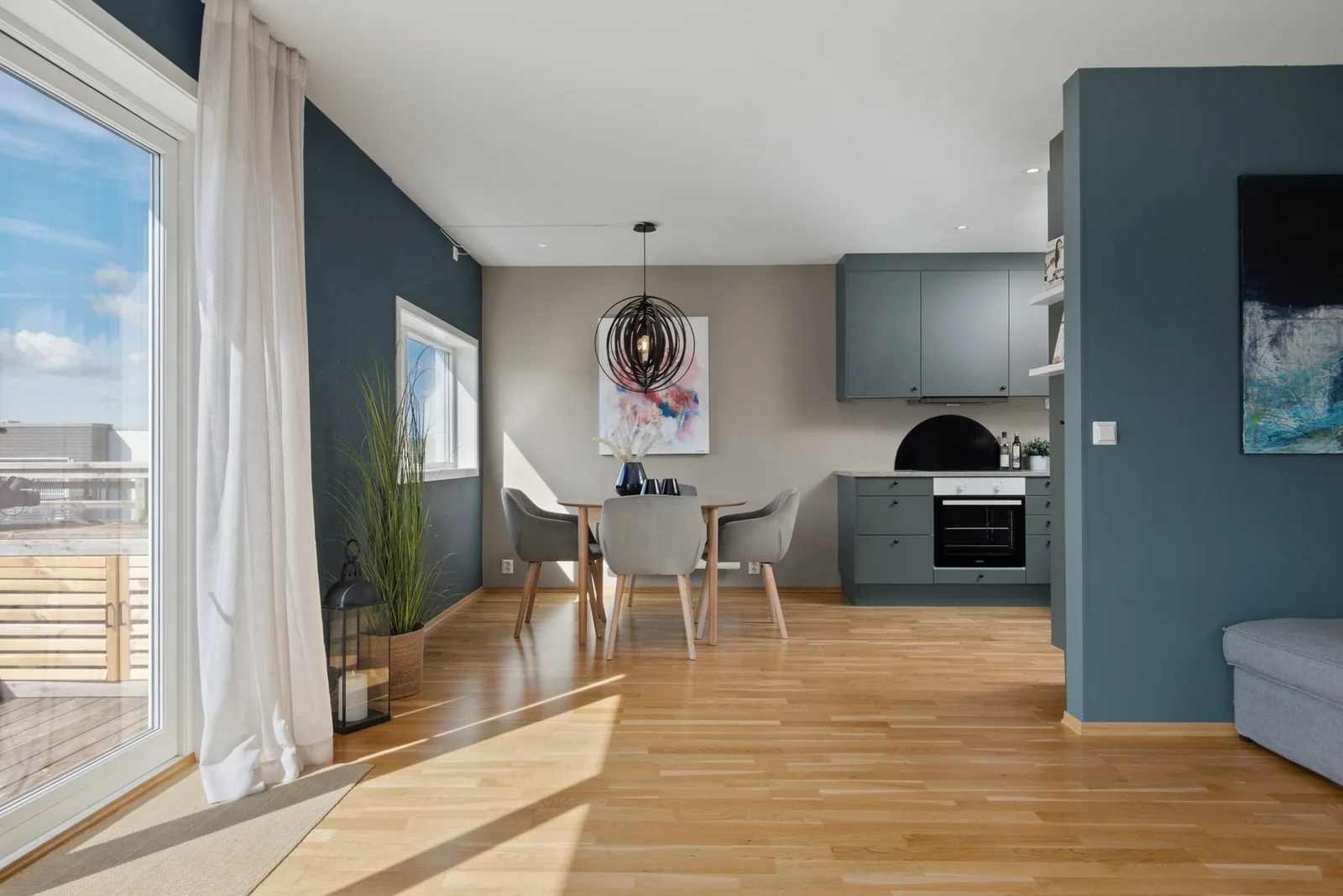 Photo 12
