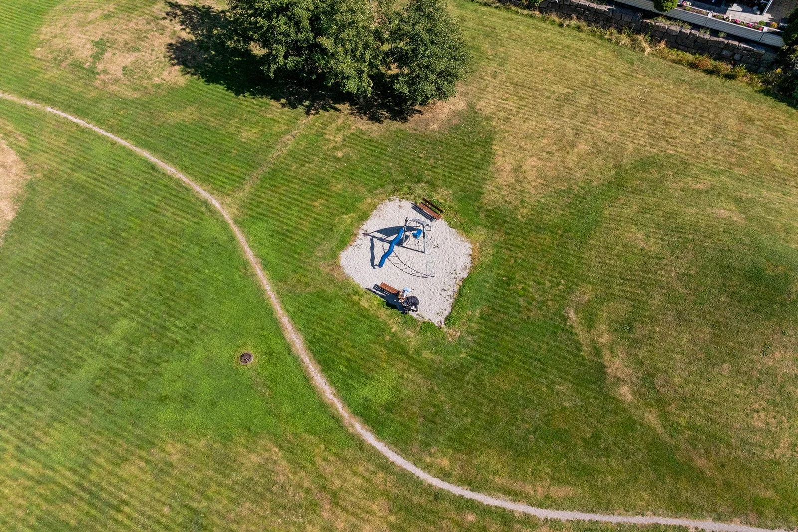 Photo 37
