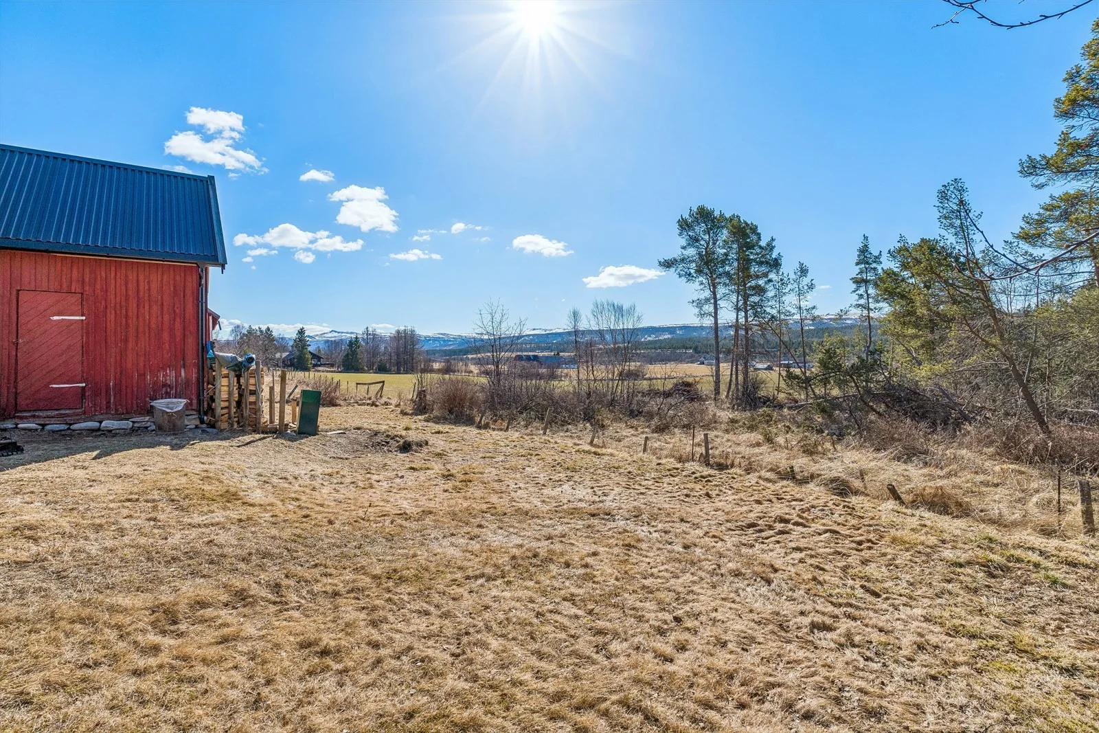 Photo 32