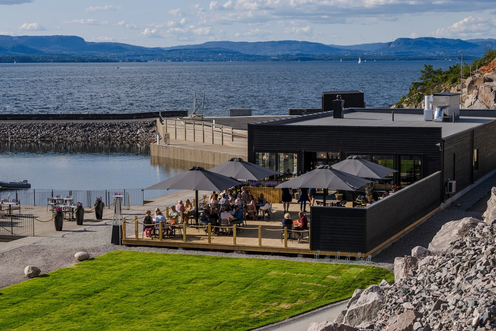 Photo 34