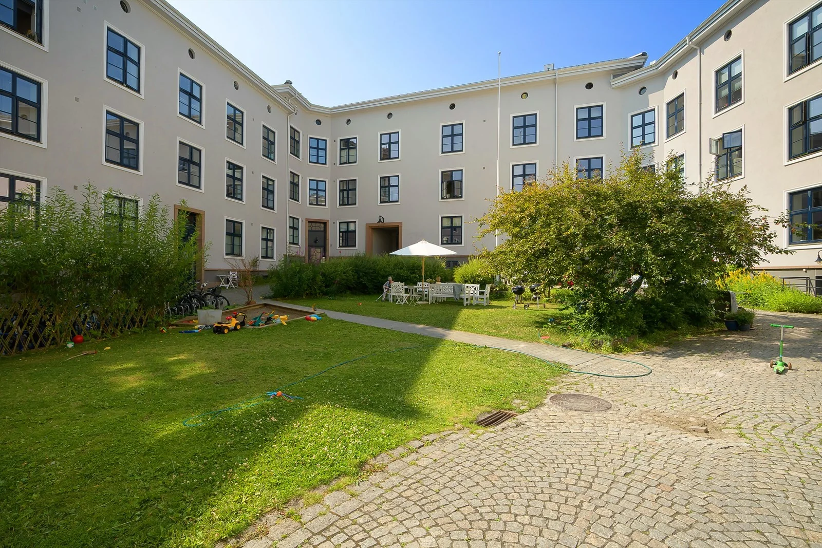 Photo 23