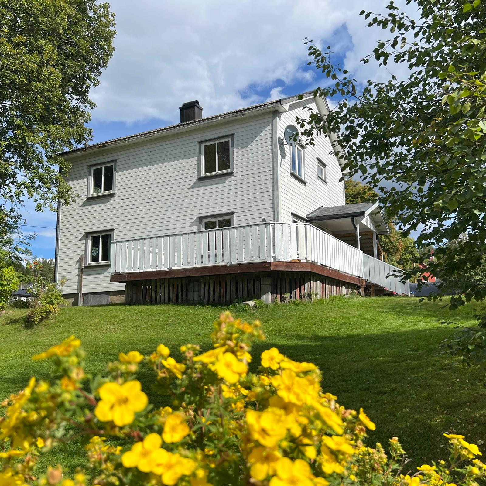 Listing photo
