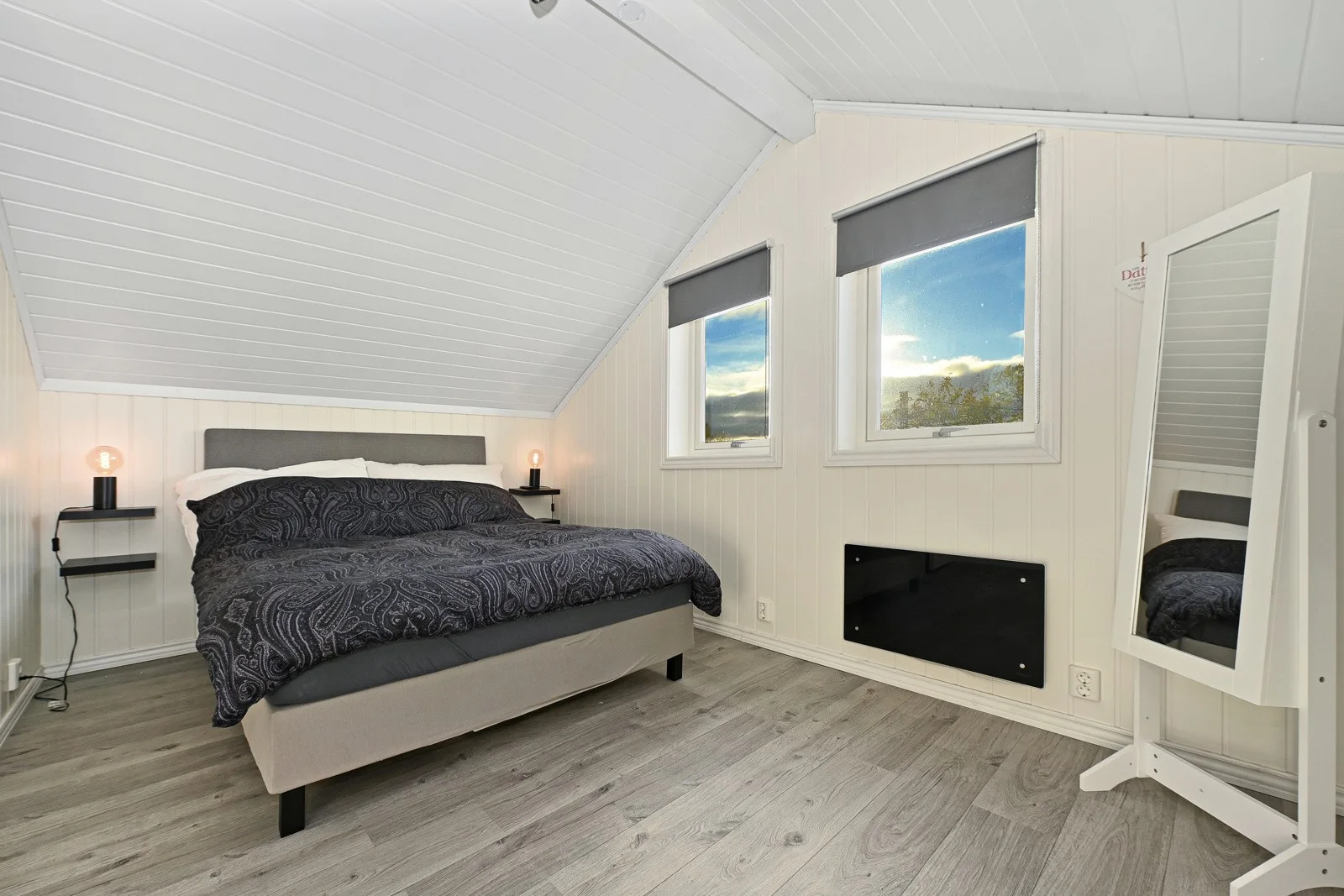 Photo 12