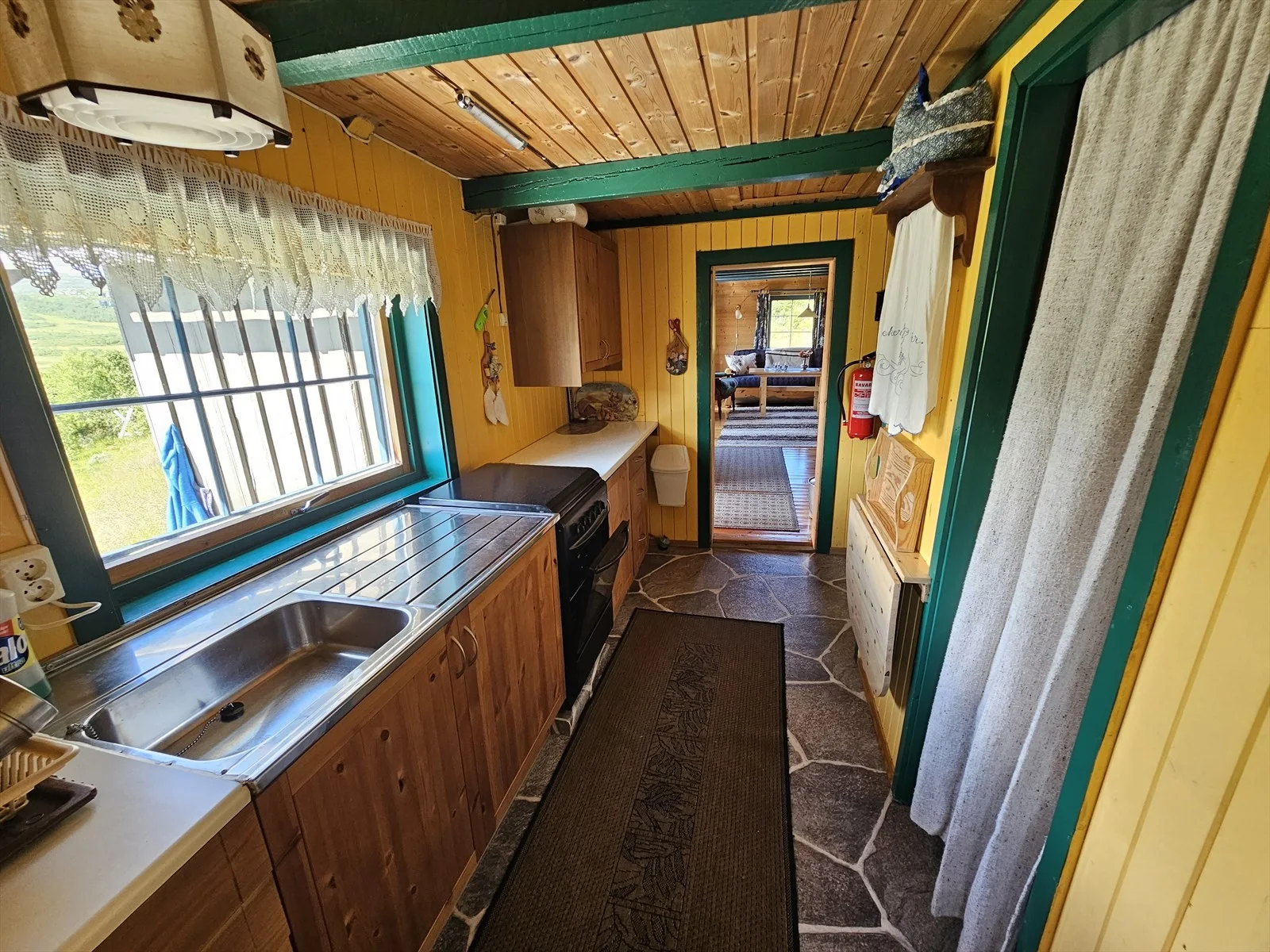 Photo 19