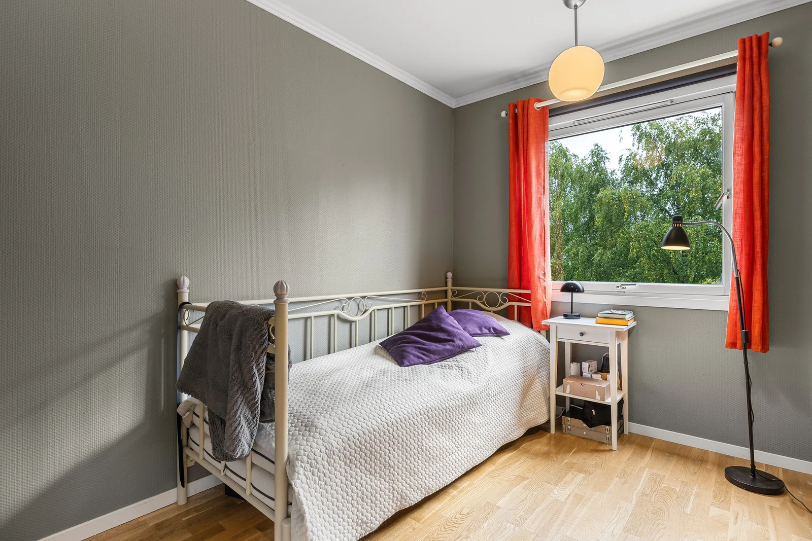 Photo 12