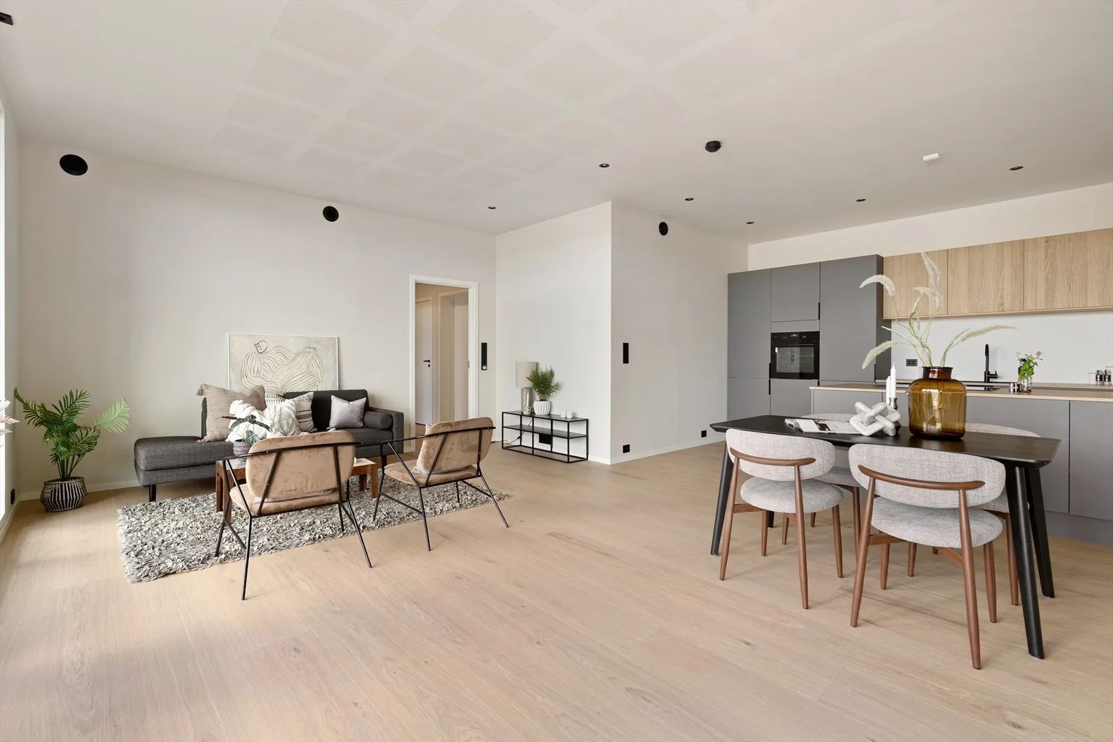 Photo 37