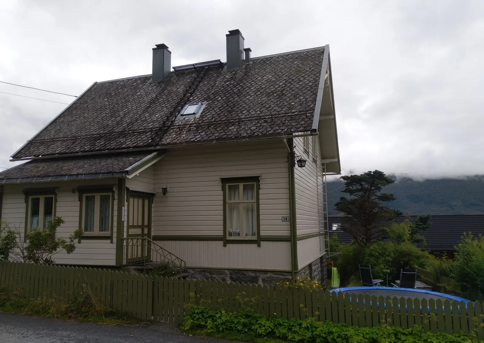 Listing photo