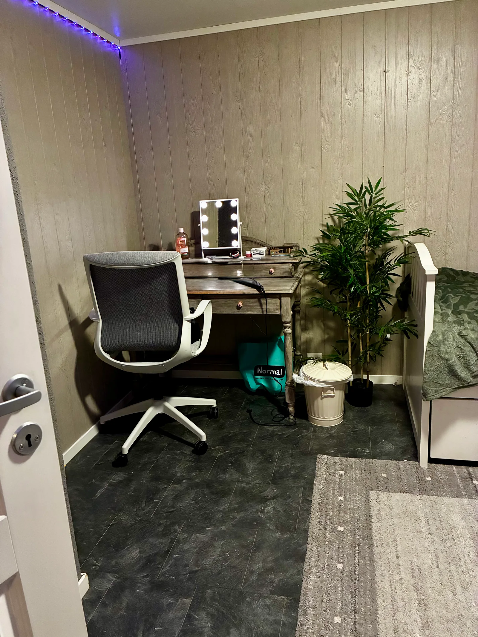 Photo 48