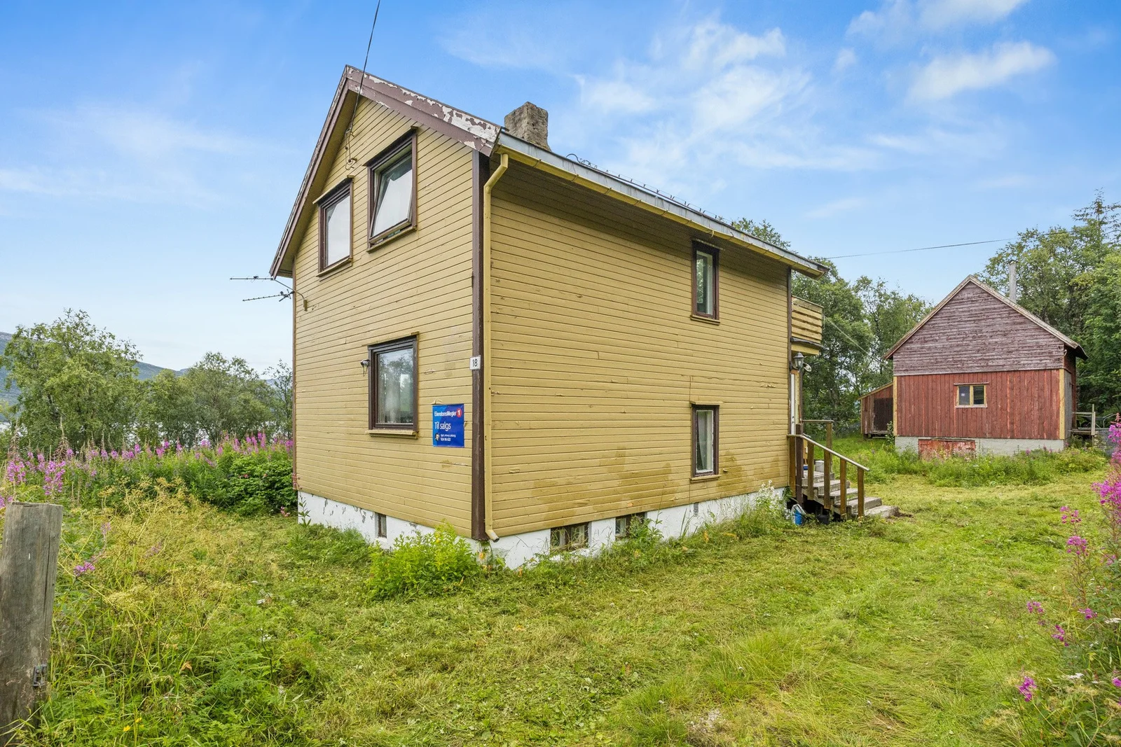 Listing photo