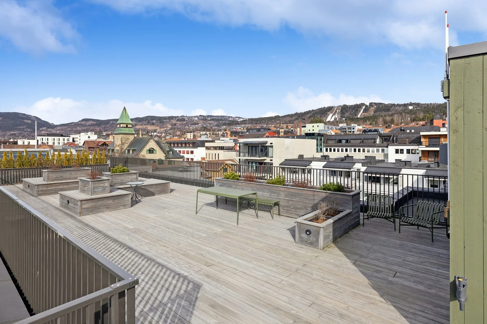 Photo 29