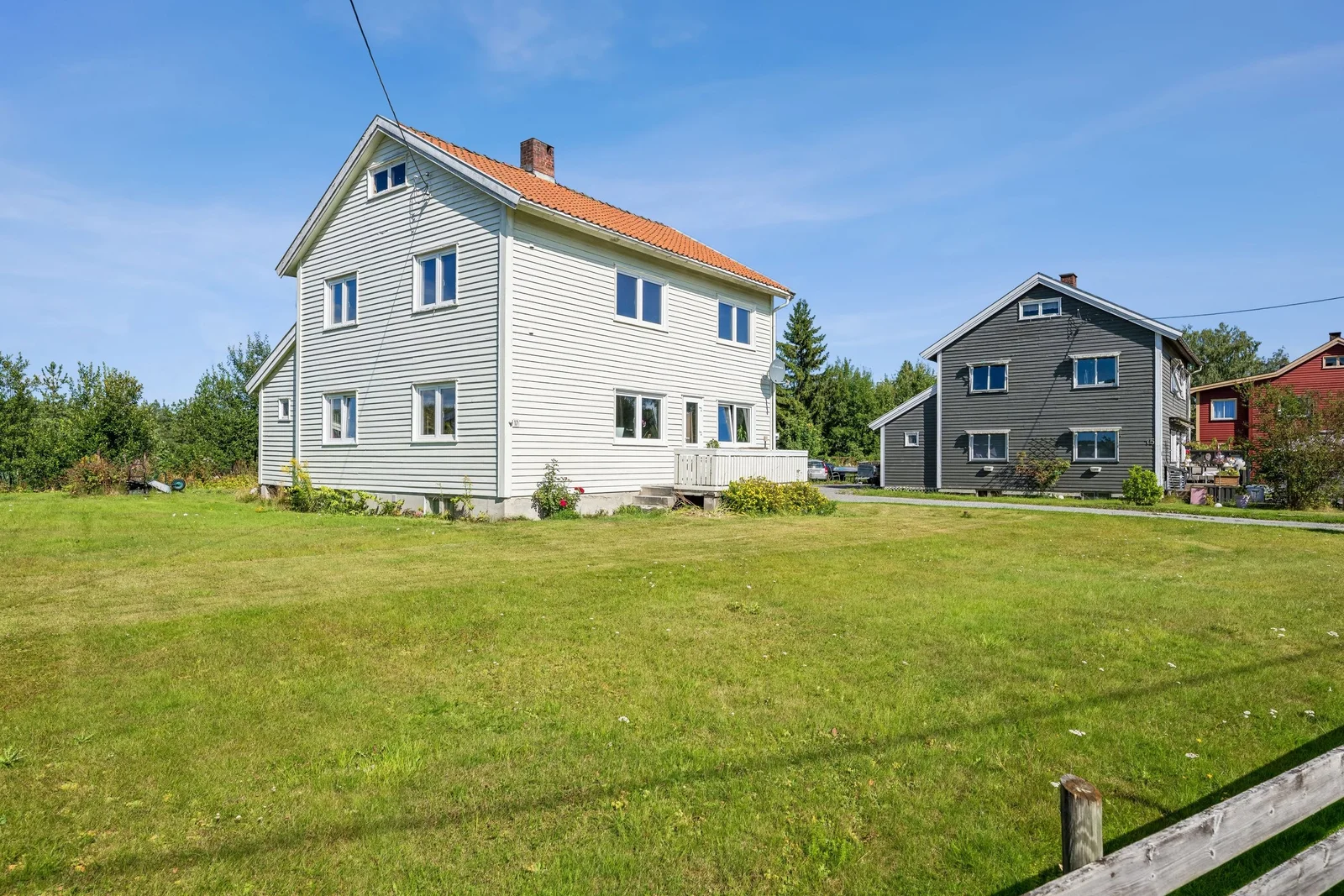 Listing photo