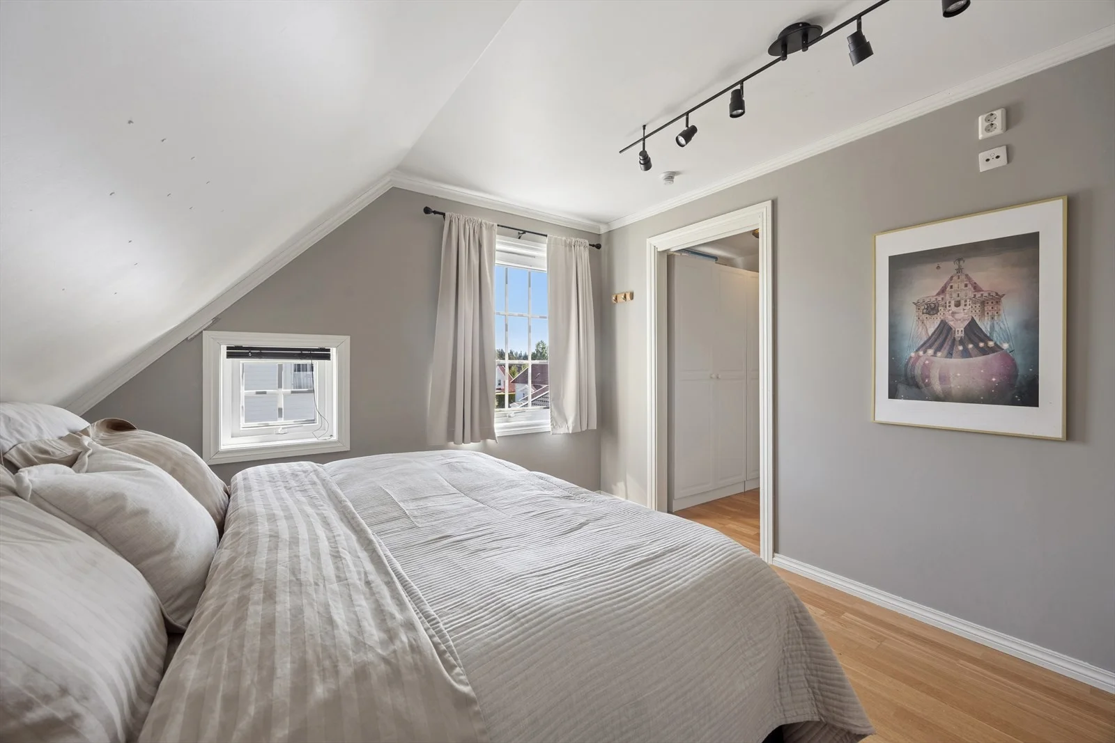 Photo 35