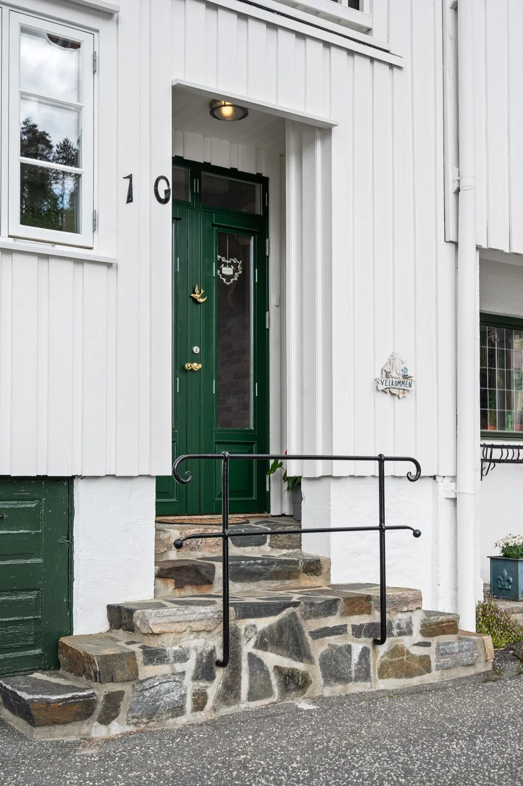 Photo 6