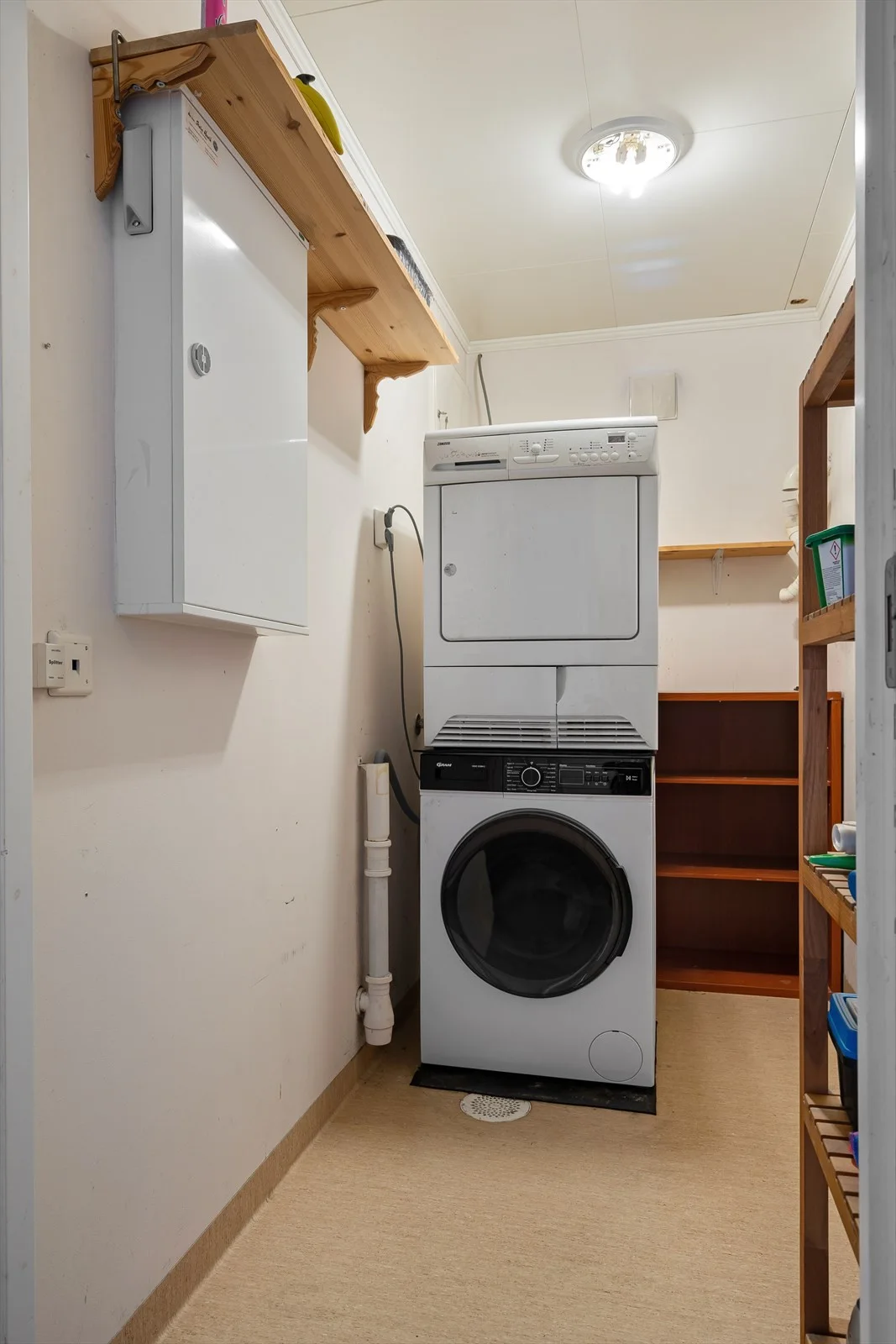 Photo 19
