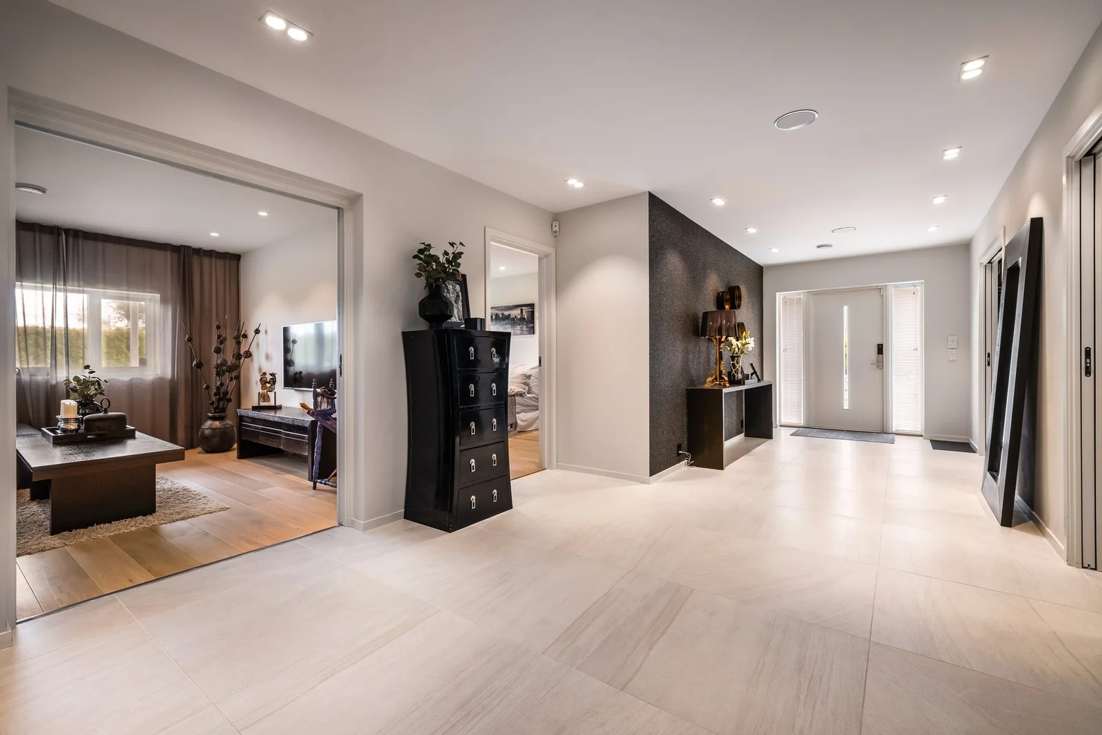 Photo 48