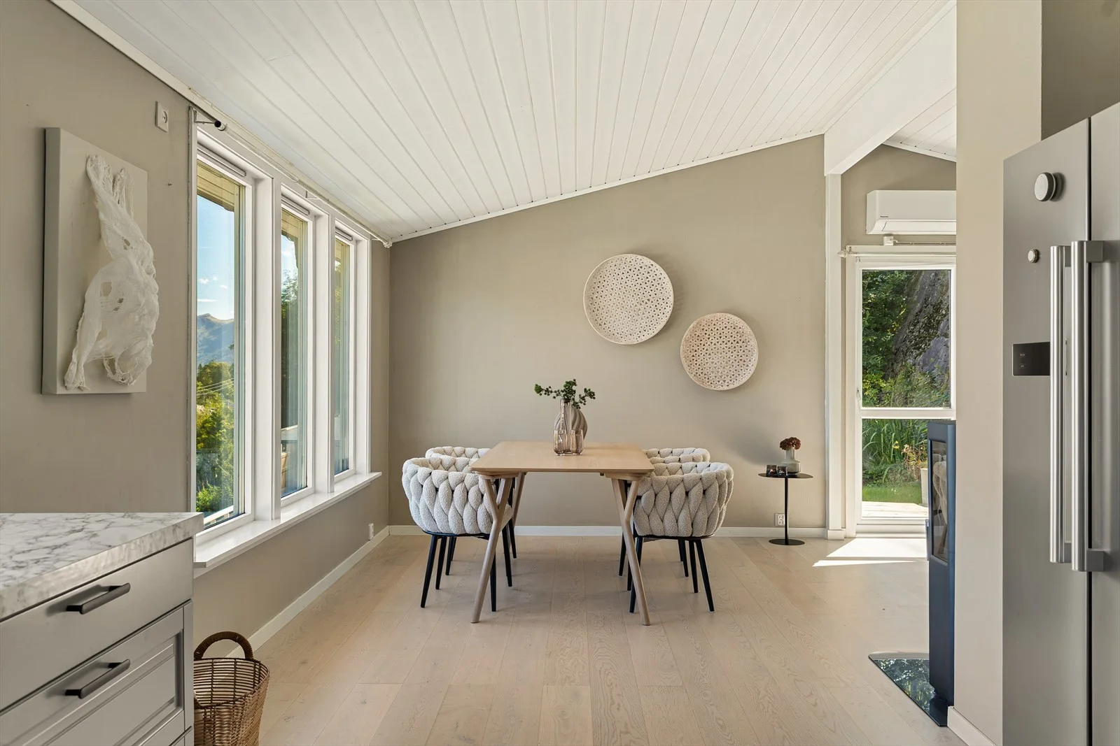 Photo 24