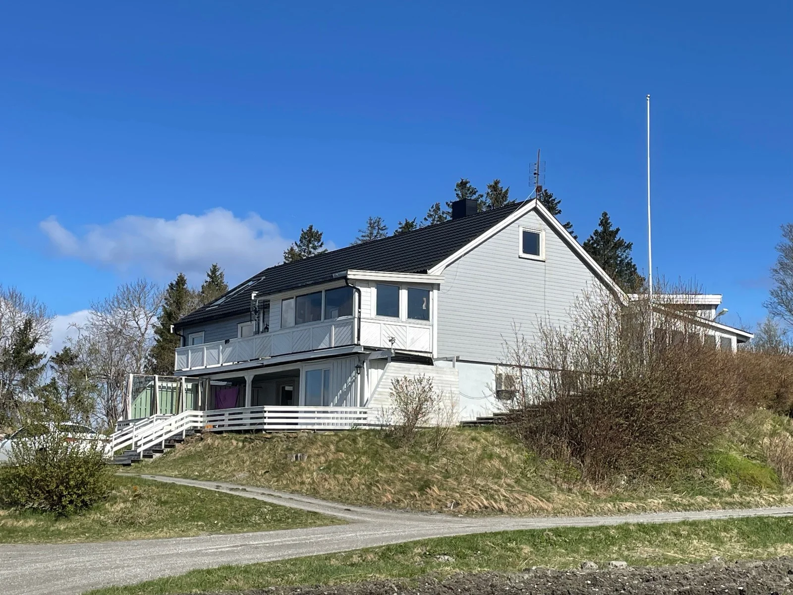 Listing photo