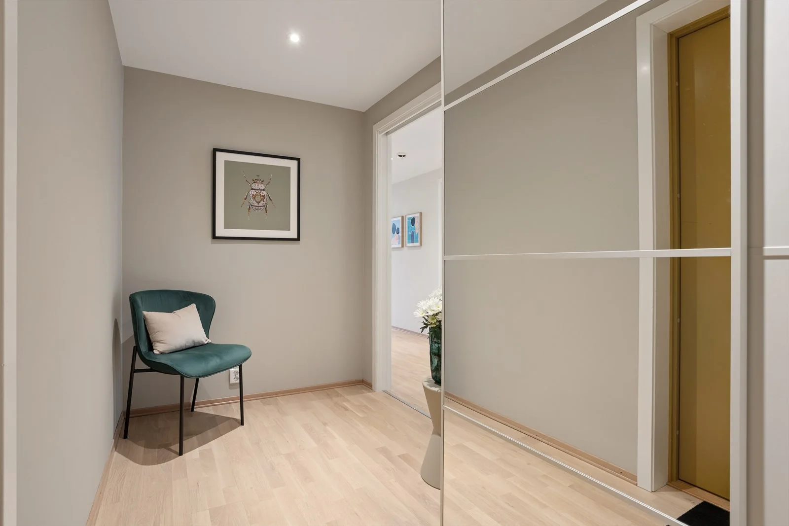 Photo 29