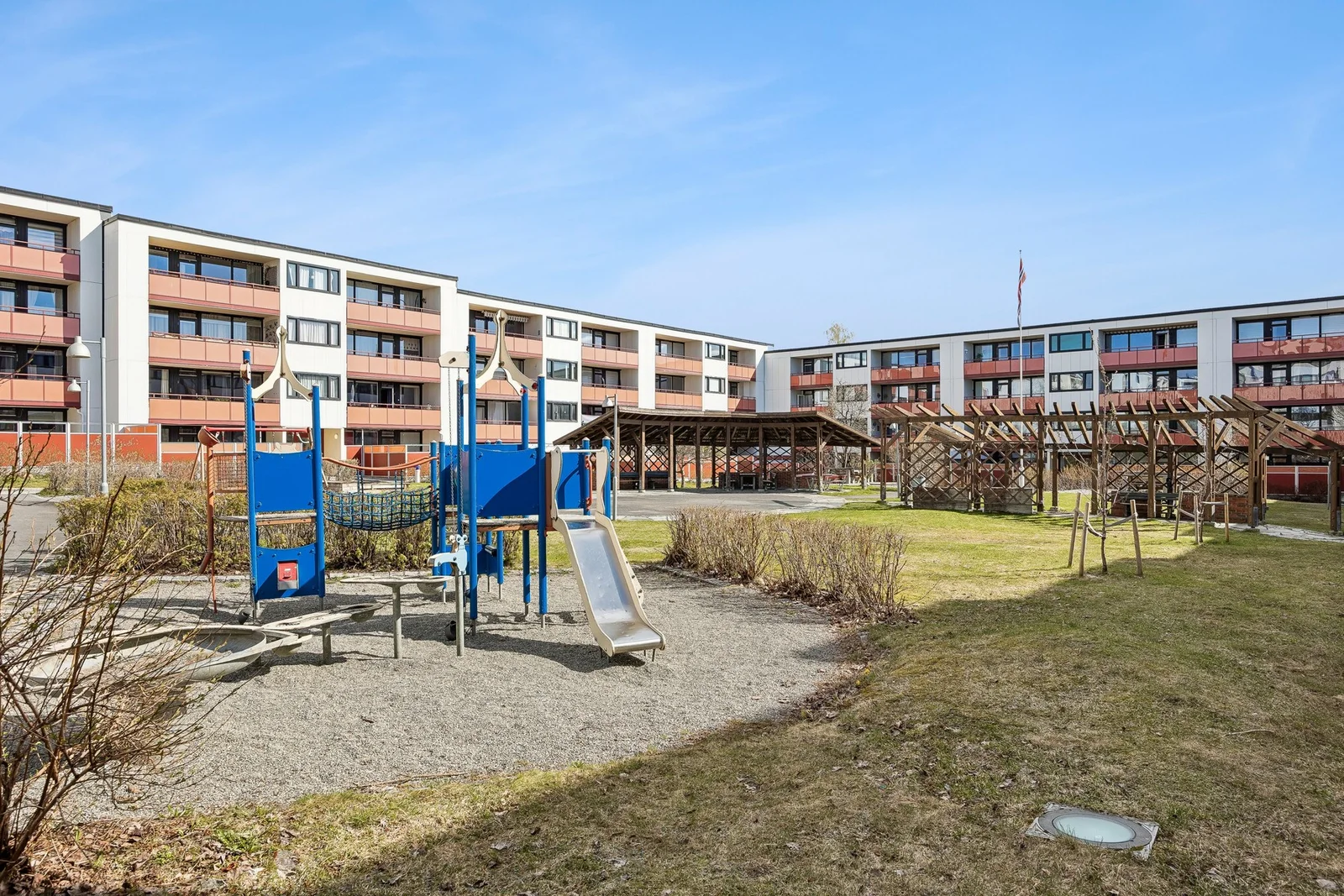 Photo 19